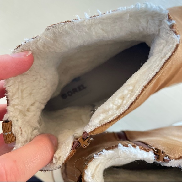 Sorel Camel Brown Kinetic Short Boots - Picture 12 of 13